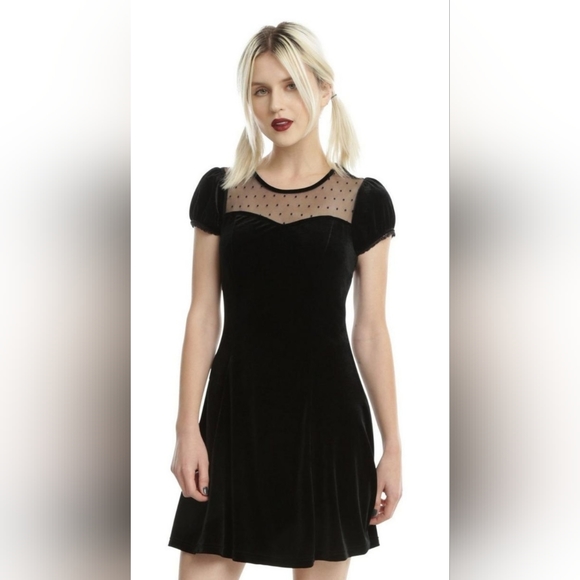 Hot Topic Dresses & Skirts - Hot Topic Black Velvet Swiss Dot Yoke Dress sz 2X ~Formal Goth Wednesday Addams~